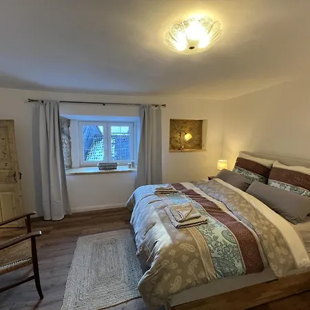 Am Hirtenturm, Anno 1397, Auf Der Quelle Der Ahr * Blankenheim