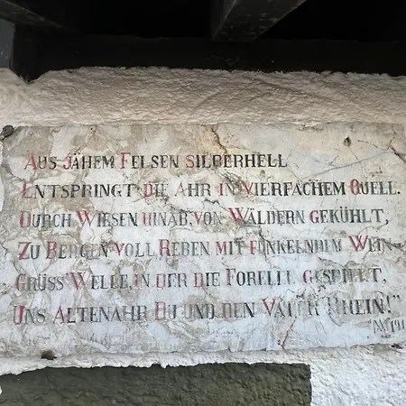 Am Hirtenturm, Anno 1397, Auf Der Quelle Der Ahr Nyaraló