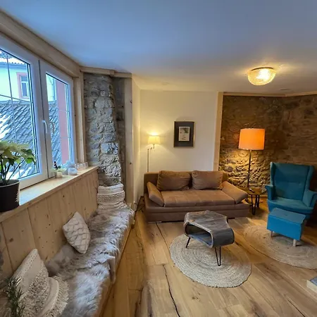 Nyaraló Am Hirtenturm, Anno 1397, Auf Der Quelle Der Ahr