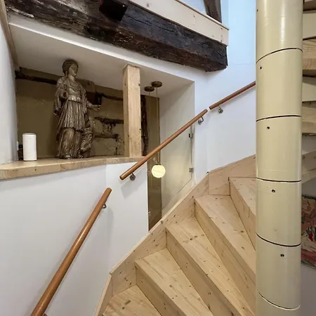 Nyaraló Am Hirtenturm, Anno 1397, Auf Der Quelle Der Ahr