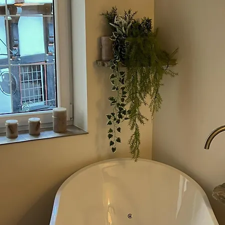 Am Hirtenturm, Anno 1397, Auf Der Quelle Der Ahr * Blankenheim