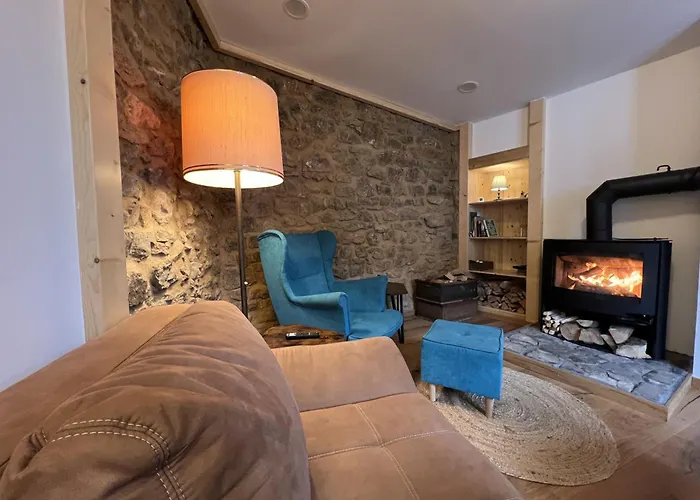 Am Hirtenturm, Anno 1397, Auf Der Quelle Der Ahr بيت للعطل *