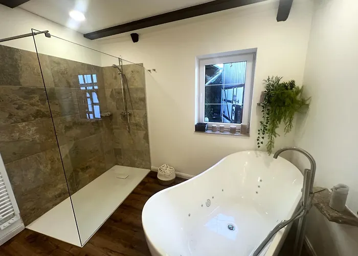 Am Hirtenturm, Anno 1397, Auf Der Quelle Der Ahr