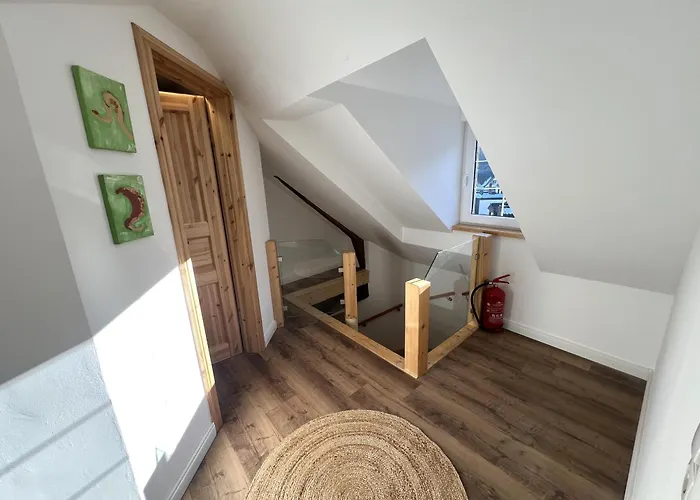 Am Hirtenturm, Anno 1397, Auf Der Quelle Der Ahr * بلانكينهييم