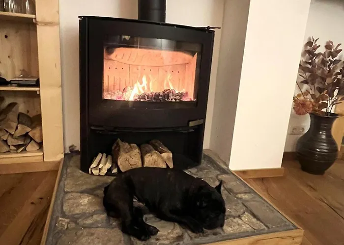 Am Hirtenturm, Anno 1397, Auf Der Quelle Der Ahr *